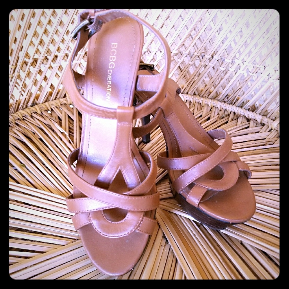 BCBG Sling back sandle shoe 6.5